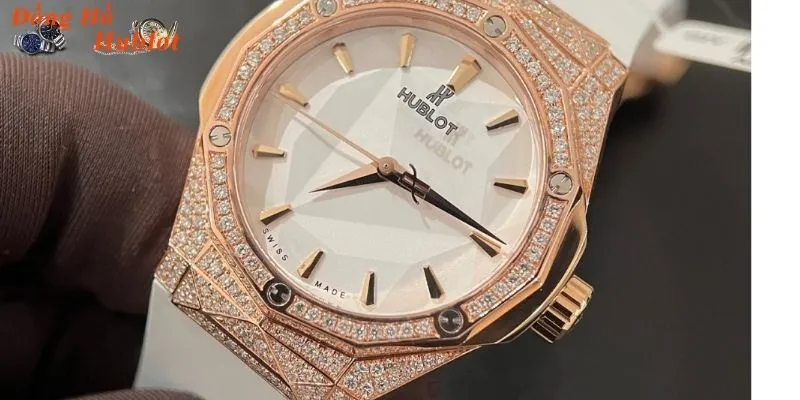 Đồng hồ Hublot giá 20 triệu thường là phiên bản "Rep 1:1"